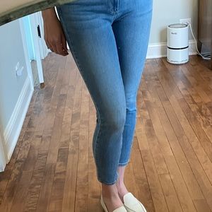 Paige Hoxton Crop Jeans in light denim